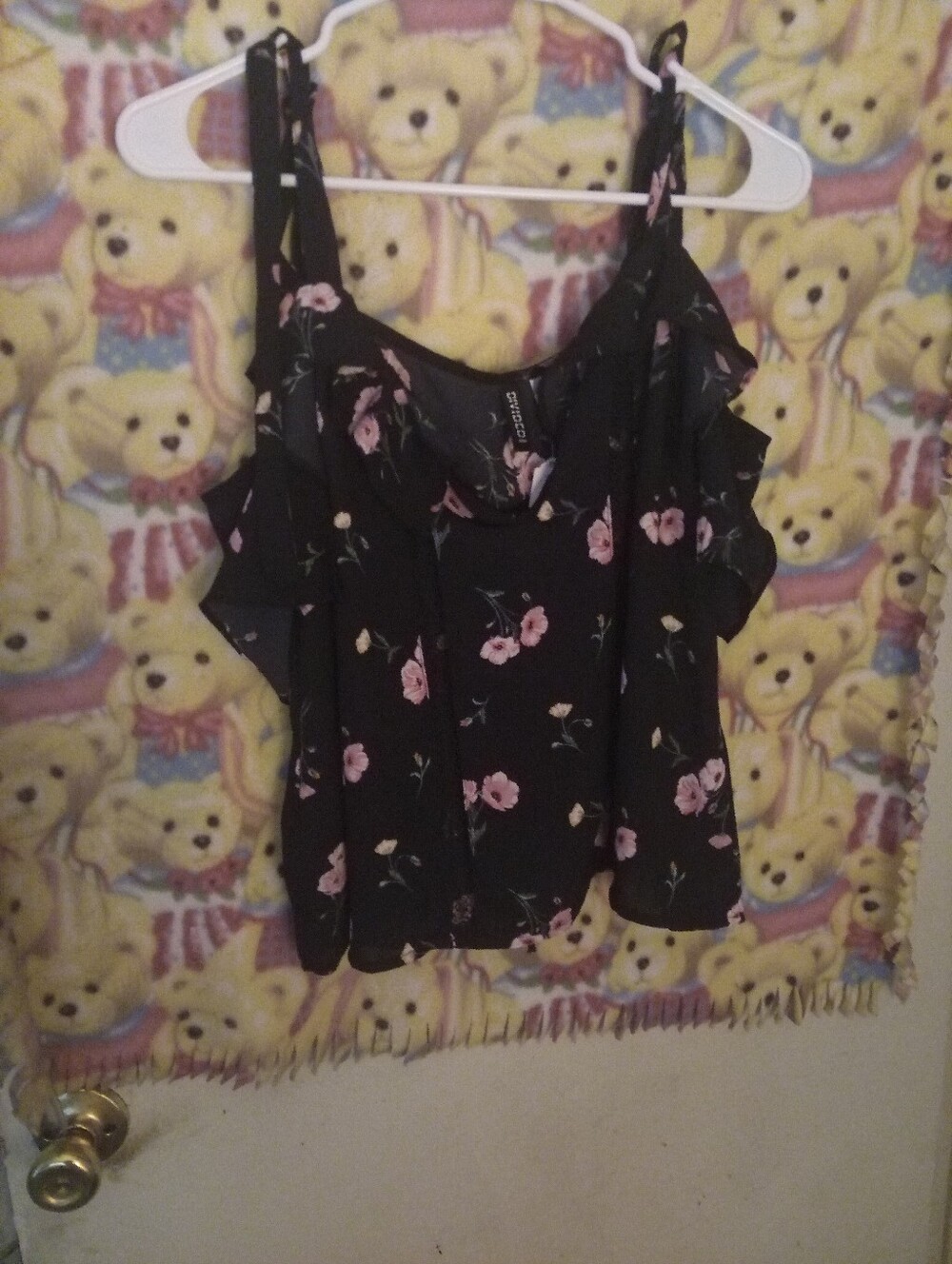 💐 Women's New With Tag, Black FloralTank Top Size Small To Med